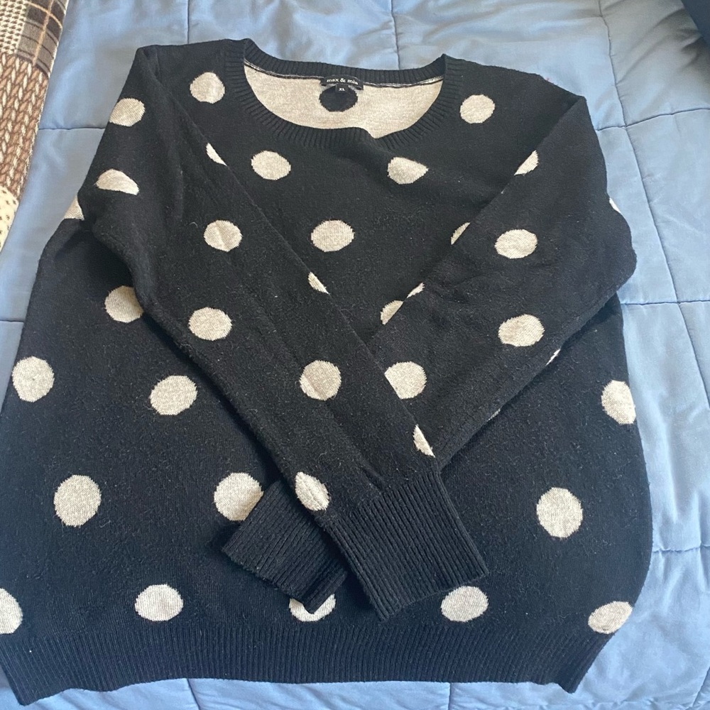 Max & Mia polka dot sweater